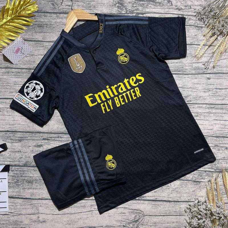 Product Introduction of Bộ Quần Áo Bóng Đá CLB Real Madrid Third Kit 2023 - 2024 - Vải Polyester Gai Thái Chuẩn Thi Đấu 1