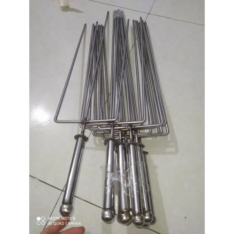 xiên nướng gà vịt xiên 3 chãng dùng cho máy nướng thịt và dùng tay 0