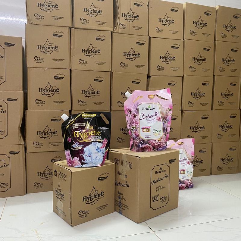 ￼[ ￼[Mua 2 tặng 2] Mua2  gói nước giặt Bebewin Premium 3kg tặng kèm 1 chai xịt vãi khô 100ml và gói khăn giấy ướt nuoc giat 3