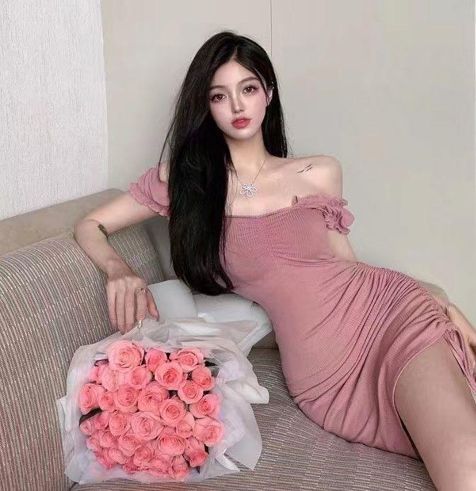 Product Introduction of Off-Shoulder Puff Sleeve Dress for Women, New Drawstring Design, Unique Style, Pink Strap Dress with Chic Girl's Temperament 8