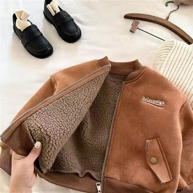 Áo Khoác Chần Bông Lông Cừu, Hàng Mới Về Cho Trẻ Em, Thích Hợp Cho Bé Trai Và Bé Gái, Dày Và Ấm, Thêu, Đồng Phục Bóng Chày, Có Khóa Kéo, Hợp Xu hướng, Áo Sơ Mi Trẻ Em 1