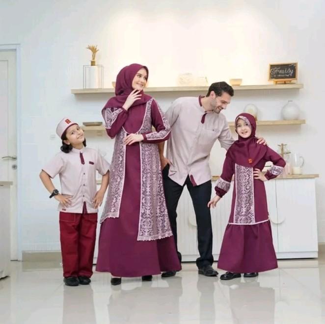 SALE SARIMBIT KELUARGA KEKE SUMBA TILE BURGUNDY - FAMISLY COUPLE - BAJU KONDANGAN 0