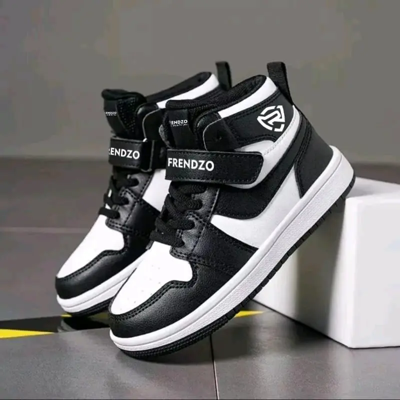 sepatu anak/sepatu sekolah anak/sepatu cowok-cewek size 31,32,33,34,35,36,37,38 Fashion