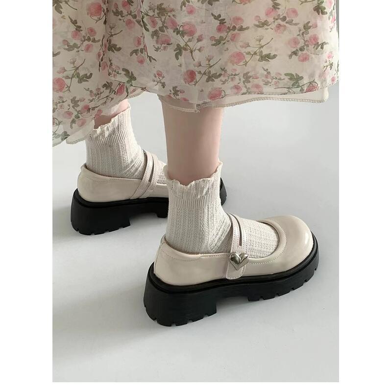 Product Introduction of Black Thick soled Small Leather 2024 Spring and Autumn New Le Fu with One Word Belt Mary Jane British Style Single Shoes for Women Footwear Girl 10