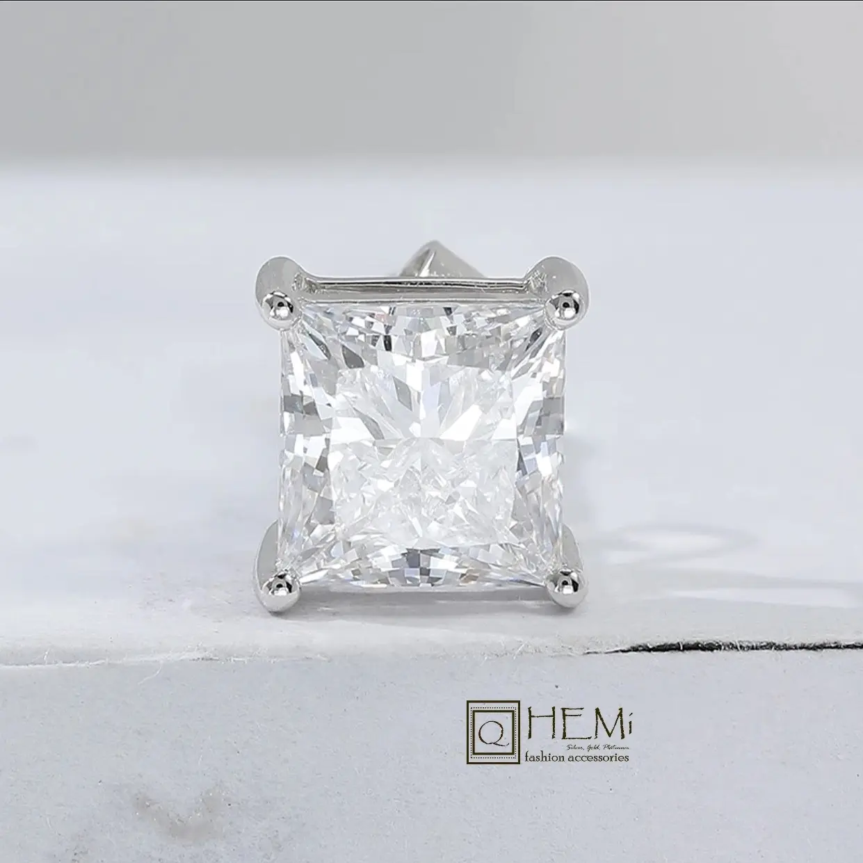 Khuyên Tai Bạc Nụ Đá Vuông | Bạc S925 | Đá Cubic Zirconia