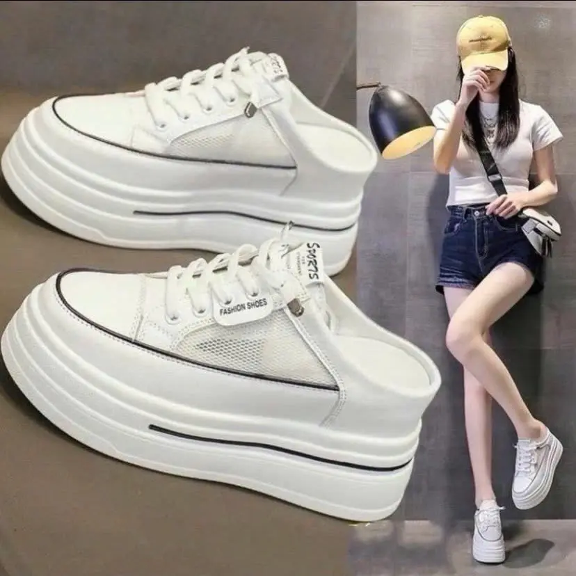 Giày Sục Nữ Thời Trang . Mã 745 . Đế Cao 8 Phân Thoáng Khí Nhẹ Êm - Shoes