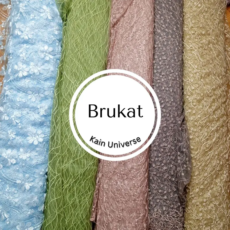 1/2 Meter Kain Brokat Motif Daun - Warm Lilac 1