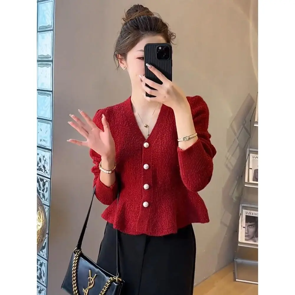 Áo Khoác Len Màu Đỏ, Phong Cách Cổ Điển, Dành Cho Nữ, Hàng Mới Về Mùa Thu Và Mùa Đông, Thiết Kế Đẹp, Thanh Lịch, Mỏng Vừa Vặn, Áo Cardigan Dệt Kim Women Top
