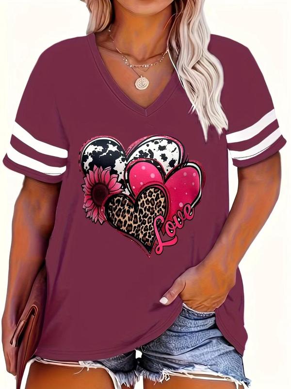 Women's Leopard Heart & Floral Print Contrast Binding V Neck Tee, Casual Plus Size Short Sleeve T-shirt for Summer, Women's Plus Clothing for Daily Wear Valentine's Day, gift 1