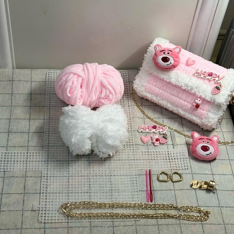 Bộ Nguyên Liệu Túi Len Tự Đan DIY Sticker Gấu Dâu- Nguyên Liệu Đan Túi Có hướng dẫn đan chi tiết Hỗ trợ đến khi hoàn thành Handmade Bag Đeo Vai Len Nhung Đeo Chéo Tote Nữ