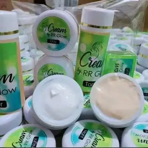 skincare RR glow Memutihkan Wajah Semua Jenis Kulit Semua Jenis Kulit Bebas Alkohol