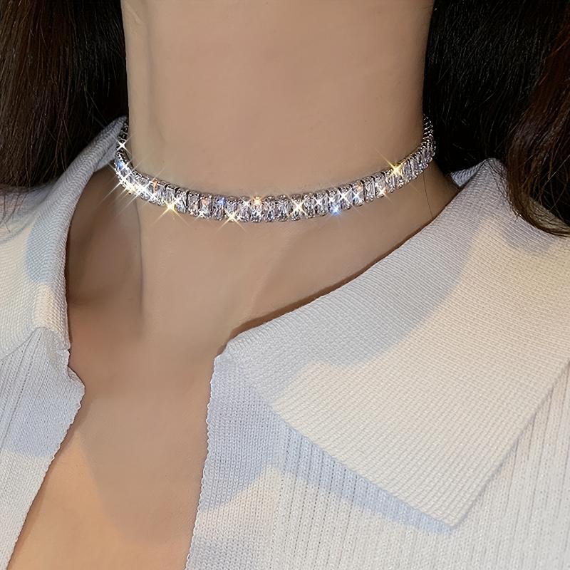 Product Introduction of Luxurious Geometric Square Zirconia Collarbone Necklace From Europe And America, 1 Piece 16
