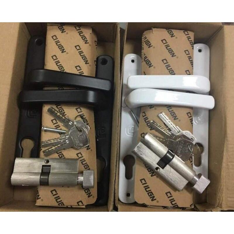 Khoá tay gạt cửa nhôm CHUGN lắp hệ việt pháp 4400,cửa nhôm hệ 700 , nhôm cỏ loại củ khoá nặng 00