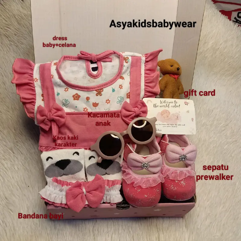 set baby girl Paket baju bayi 1