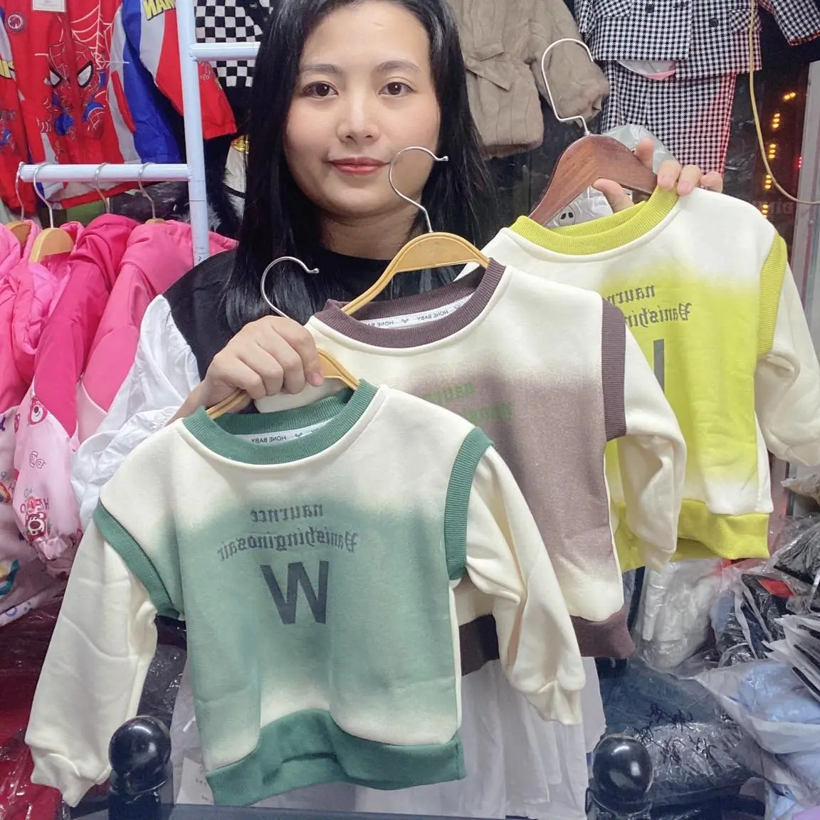 Áo nỉ chữ W lót nỉ 3 màu size 90-130