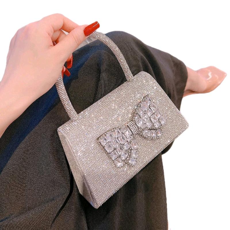 Túi Xách Nữ Đeo Chéo Women Bag Clutch Cầm Tay Cốp Đi Tiệc Đính Full Đá Nơ To Đẹp Bling Kèm Dây Xích Size 19 HÀNG QC Nhung Kem Đinh