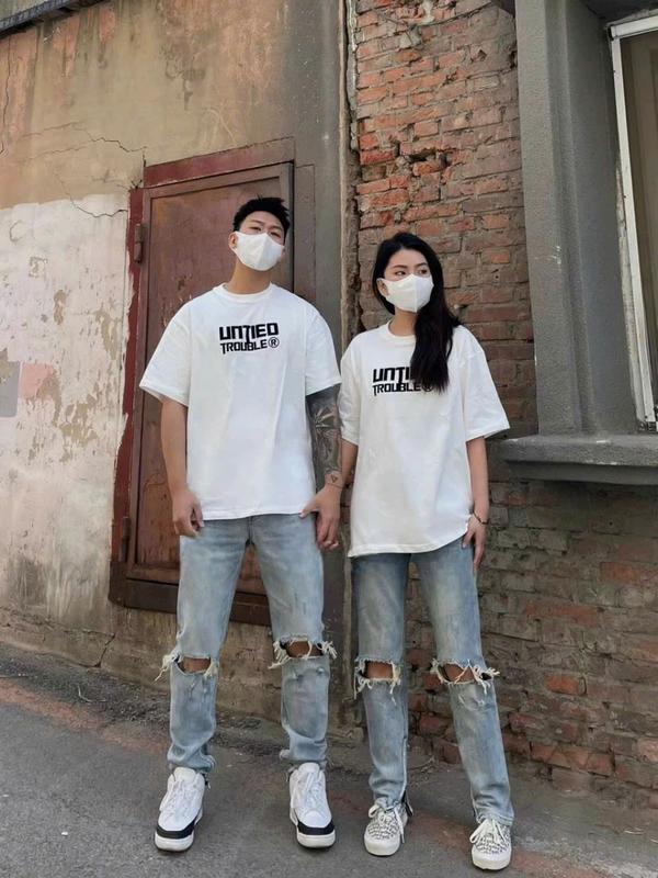 Quần Bò Nam rách gối màu XANH Phối Thêu Khoá Zip Ống, Quần Jean Nam xanh form slimfit,vải denim co giãn ( có zipper) Có Túi 4 chiều M3 Jeans outfits