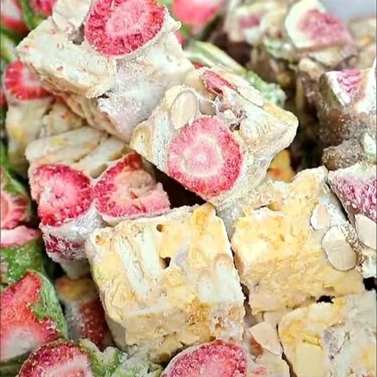 Dâu Tây Sấy Giòn, Dâu Sấy Giòn Công Nghệ Sấy Thăng Hoa  (200g) Food 4