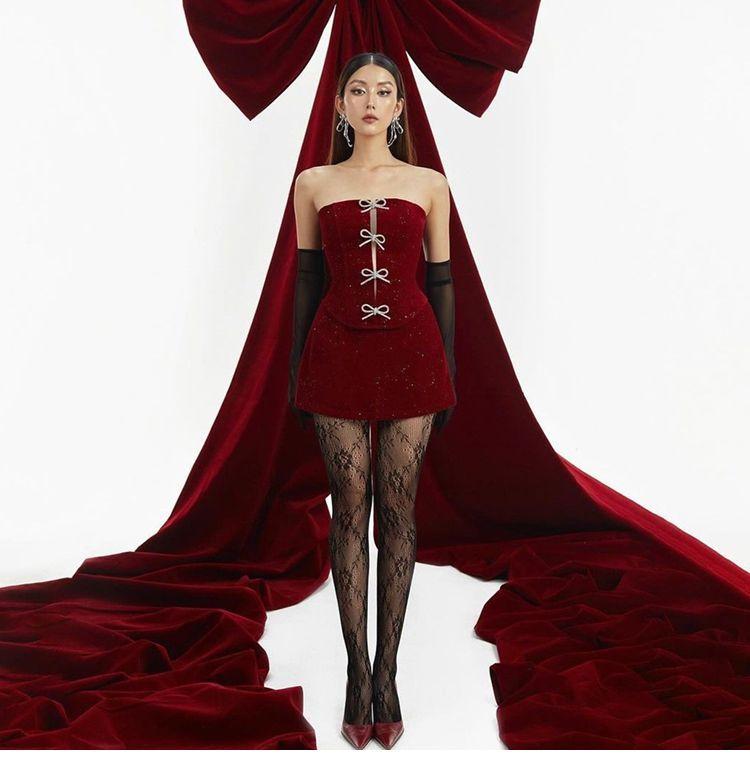 Product Introduction of Whatiwear 24fw Christmas Niche Noble Dark Red High-Grade Light Luxury Texture Tube Top Hip Skirt Suit Women Womenswear Overalls Clothing Lingerie Comfort 10