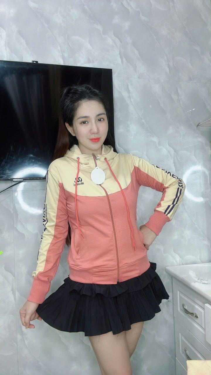 Product Introduction of Áo khoác thun cotton 5 túi to, mã in tay + logo - Nữ Top 13