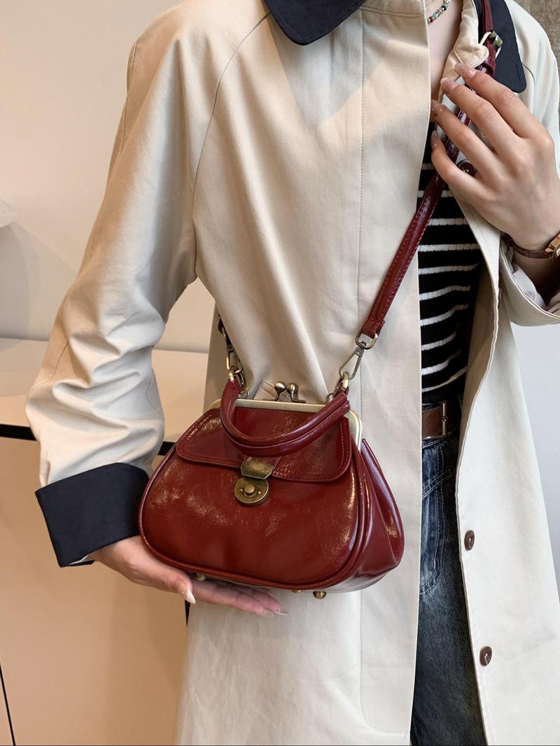 Product Introduction of Fashionable Elegant Adjustable Strap Rivet Design Crossbody Bag for Daily Used, Casual Trendy Versatile High-quality Daily Commuting Bag, Sling Purse 4