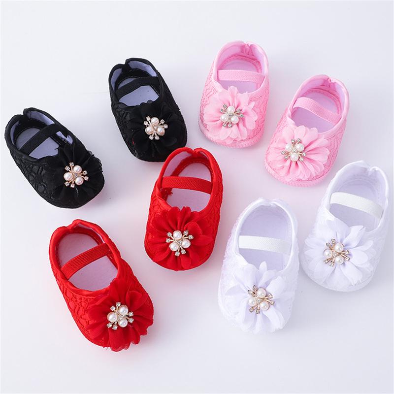 Product Introduction of Baby Girls Flats and Headband Soft Sole Non-slip Pearl Flower Princess Wedding Dress Walking Shoes for Newborn 34