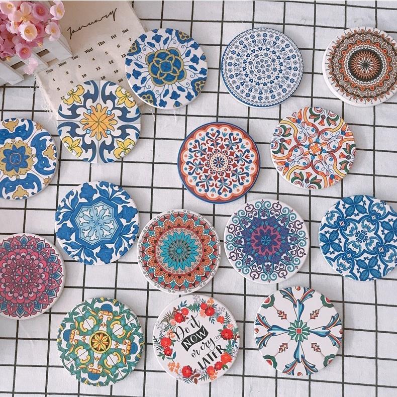 Đế lót ly bằng đá gốm, tấm lót cốc thấm nước bằng gốm cao cấp họa tiết Mandala FAMILY86