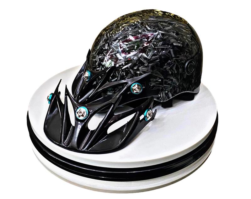 Nón Bảo Hiểm Sơn Givi - Nhúng CarBon Nano Đen Xước - Gắn 3 Ốc Titan Gr5 & Salaya Siêu Đẹp