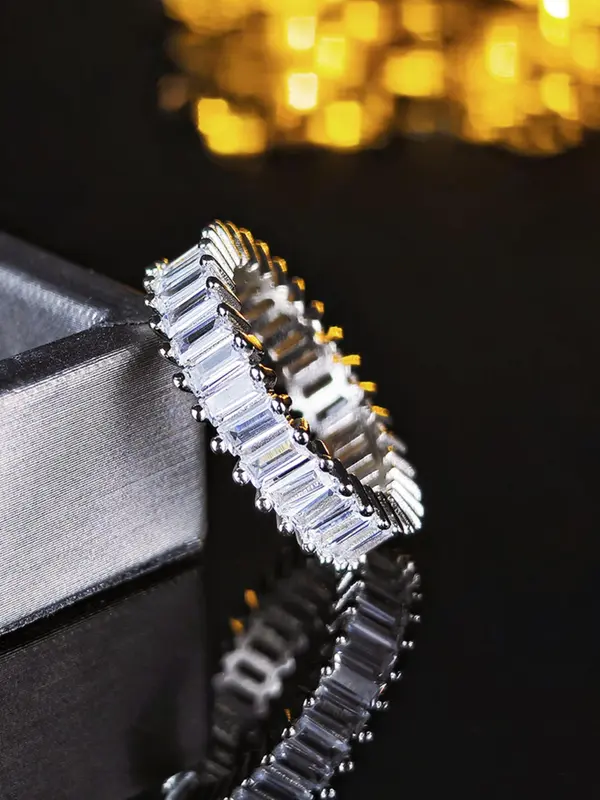 Elegant Rhinestone Decorated Ring, Fashion Accessories for Women & Girls, Trendy All-match & Exquisite Jewelry for Birthday Gift 2