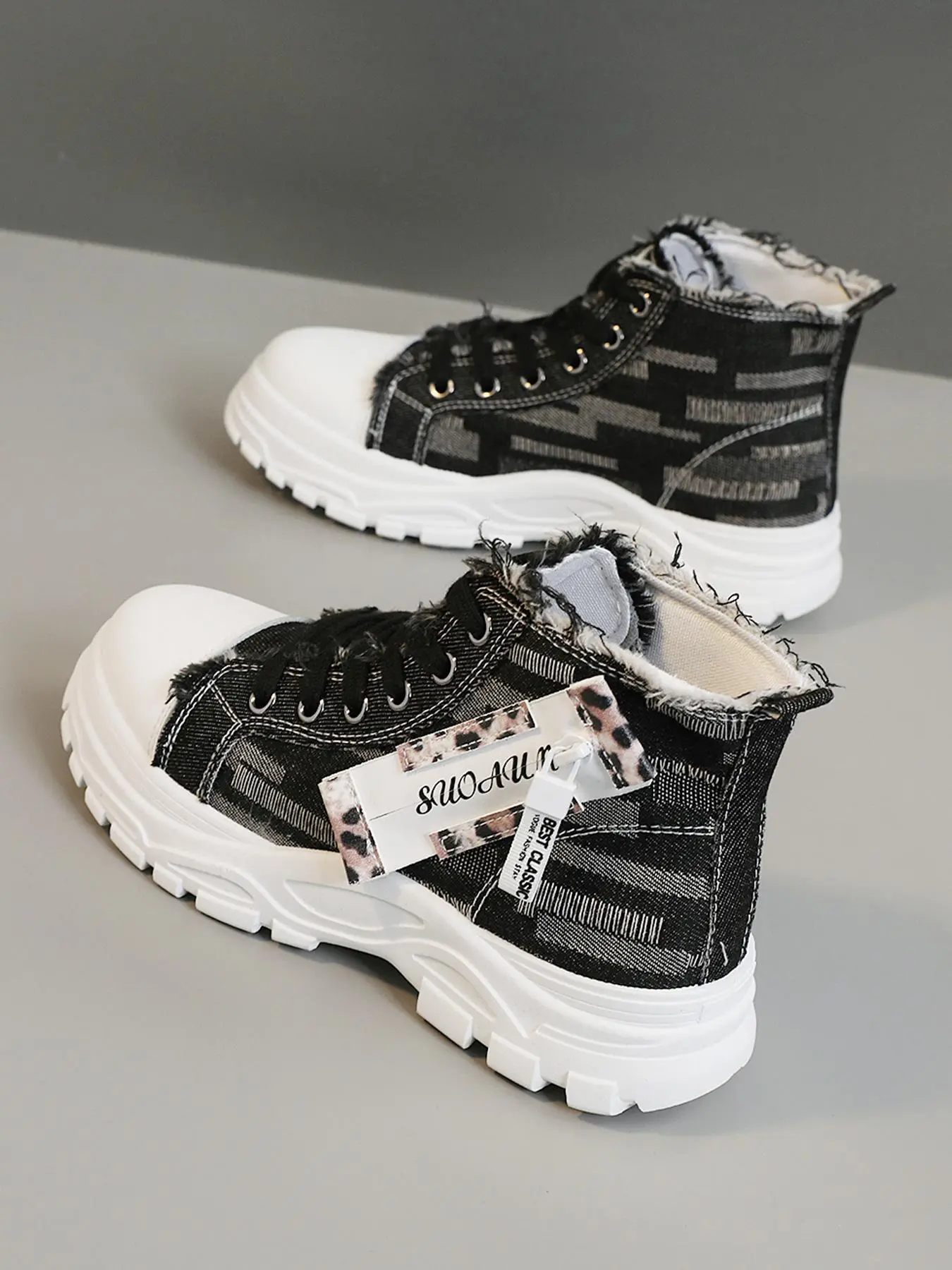 Women's Fashionable Lace Up Platform Sneakers, Casual Comfortable Breathable Non-slip Sports Shoes, Female All-match Round Toe Shoes for Daily Wear, Girl