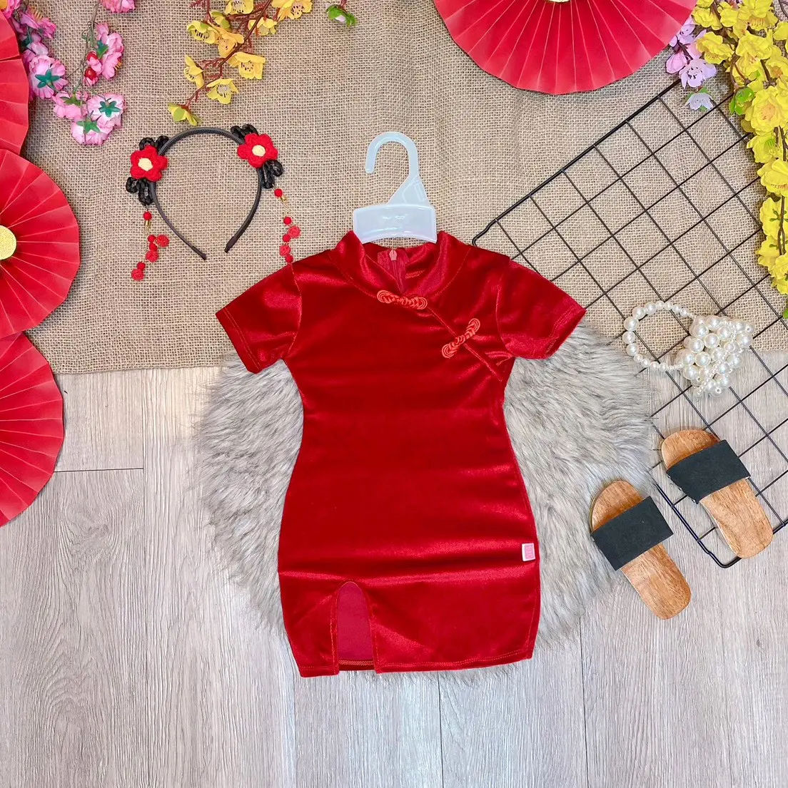 [ TPHCM] Váy Sườn Xám Nhung Ôm Body Cho Bé Gái [Cao dươi 1m3]