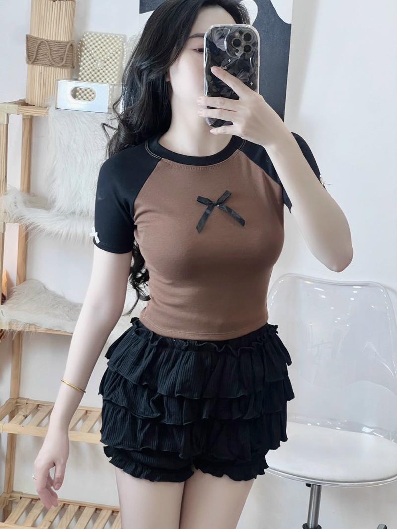 Product Introduction of Áo Thun Croptop Borip Nữ Form Basic Cổ Tròn Tay Ngắn Raglan Phối 2 Màu Đính Nơ Women Sen 20
