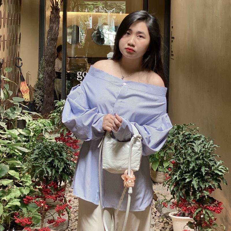 Sơ mi trễ vai nữ kẻ xanh nhỏ