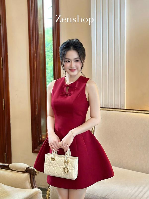 Đầm đỏ mặc Tết, dáng xòe ngắn chữ A tôn dáng phối nơ phong cách tiểu thư, sang chảnh- TRIO dress 1
