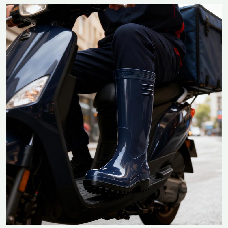 Sepatu bot pria model baru, sol tebal anti slip, desain mid-calf, tahan air dan banjir, sepatu kerja karet, cocok dipakai saat musim hujan