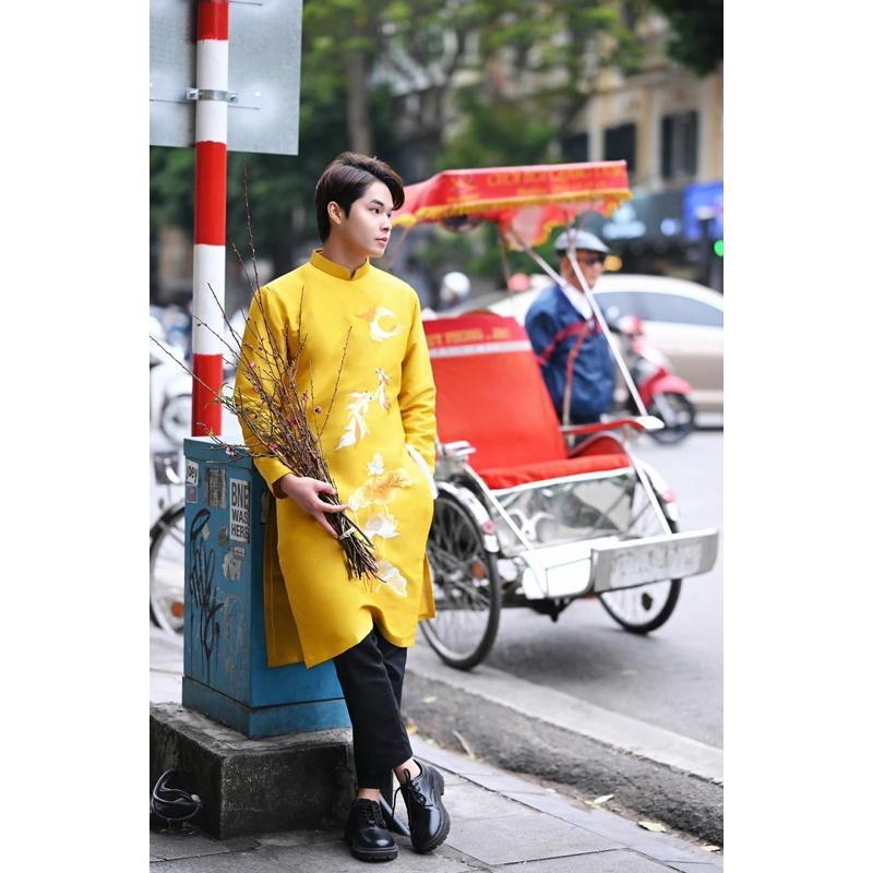 Áo dài nam THÁI TUẤN thêu hoa sen vàng cá chép, full size từ 48-105kg - TT236 1