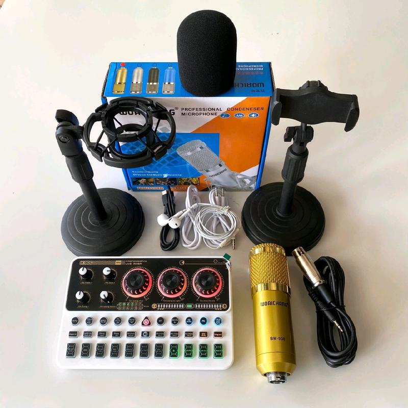 Bộ hát livestream K900 BM 900 (gồm 10 chi tiết). Sound card K900, mic BM 900, kẹp đt kẹp mic, tai nghe, 4 cọng dây. Chuyên dùng hát livestream, thu âm, nghe nhạc. phụ kiện, thiết bị âm thanh