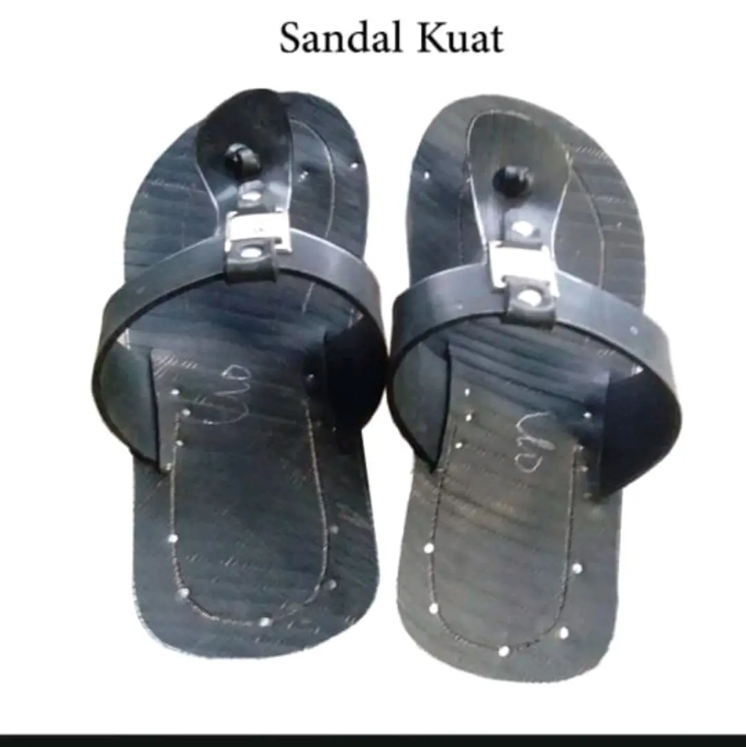 sandal kalong dari karet Ban
