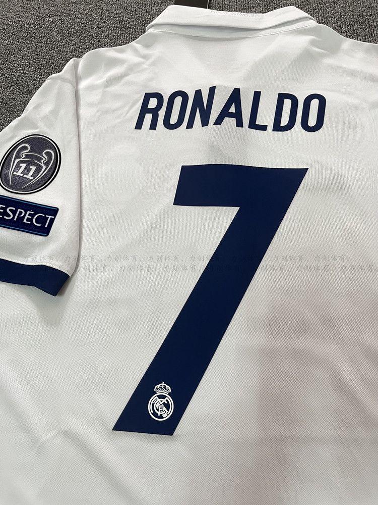 Product Introduction of Real Madrid 2016-2017 Home Uniform Champions League Short Sleeve Soccer Jersey No. 7 Cristiano Ronaldo No. 4 Ramos Bale Retro Custom Team Uniform 16