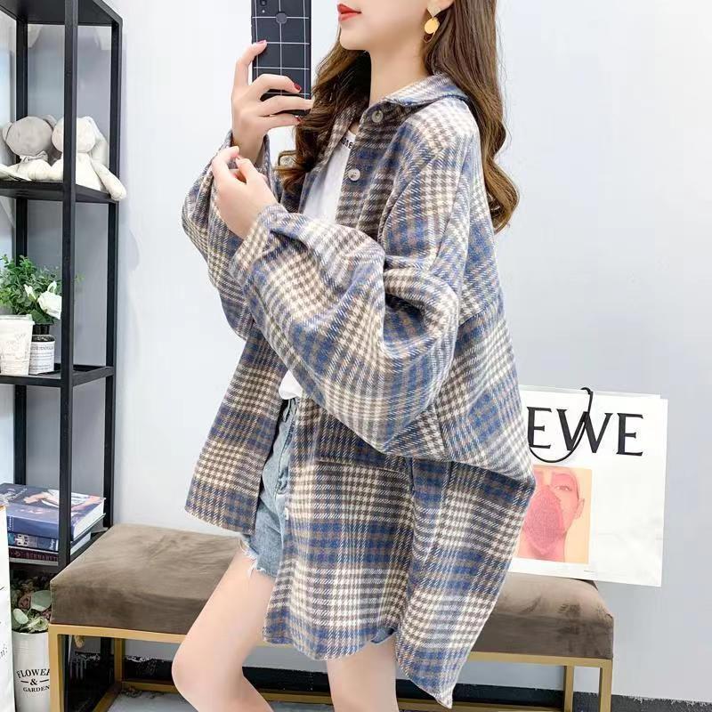 Áo Sơ Mi Kẻ Sọc, Len Dày Chải, Dáng Rộng Vừa Vặn, Dài Trung Bình Dành Cho Nữ, Thích Hợp Cho Mùa Thu Và Mùa Đông, Hàng Mới Về, Phong Cách Hồng Kông, Áo Khoác Sơ Mi Dễ Phối Đồ Thời Trang 3