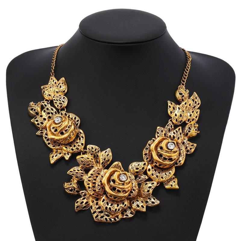 Product Introduction of Fashion Trend Necklace Retro Hollow Flower Inlaid Diamond Valentine's Day Necklace Clavicle Chain Jewelry 32
