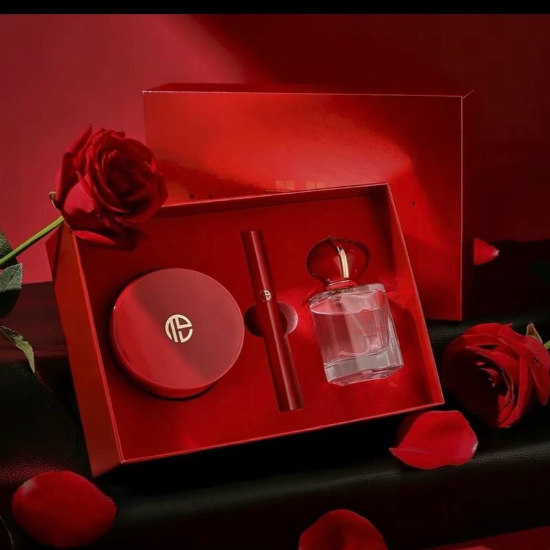  Bộ Son và Nước Hoa Peach Who gồm 3 Son Kem và 1 Lọ Nước Hoa Full Hộp Có Túi Xách cho Nữ - Women   Son Môi Perfume Cosmetic Phấn Phủ Cushion 
