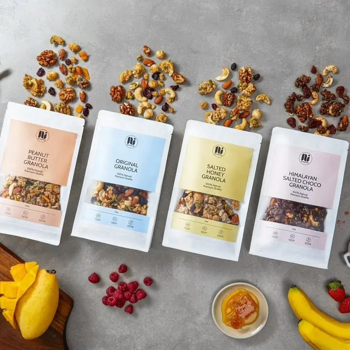 Nutnation Crunchy Granola - Gói 250g - Thức ăn ngũ cốc & các loại hạt mix dinh dưỡng - Đa dạng hương vị