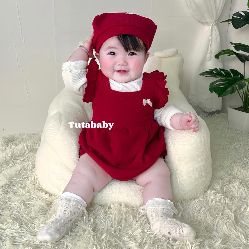Bodysuit Cho Bé Set 3 Chi Tiết Body Len Lông Thỏ Đỏ Kèm Áo Trắng Và Mũ Nồi Đỏ Xinh Xắn