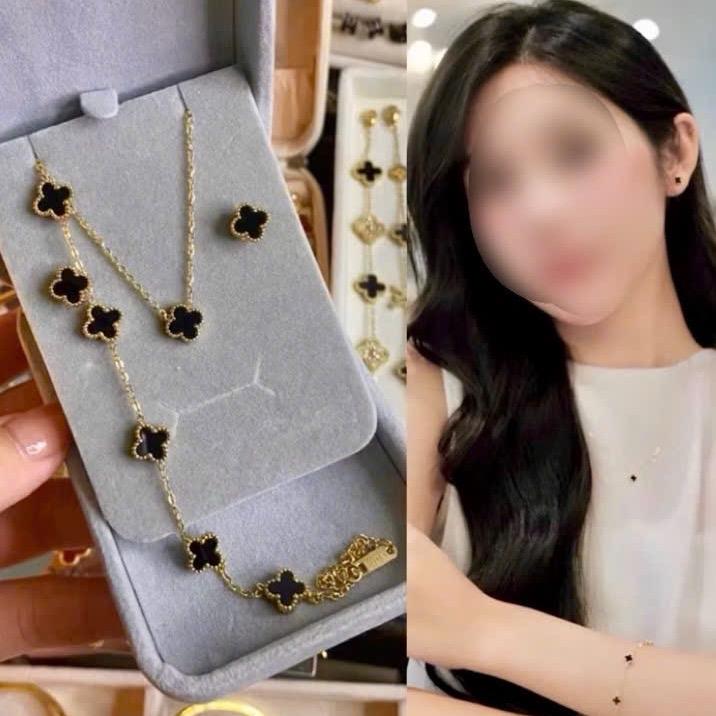 set bốn lá titan 3 món dây chuyền vòng tay khuyên tai không đen gỉ