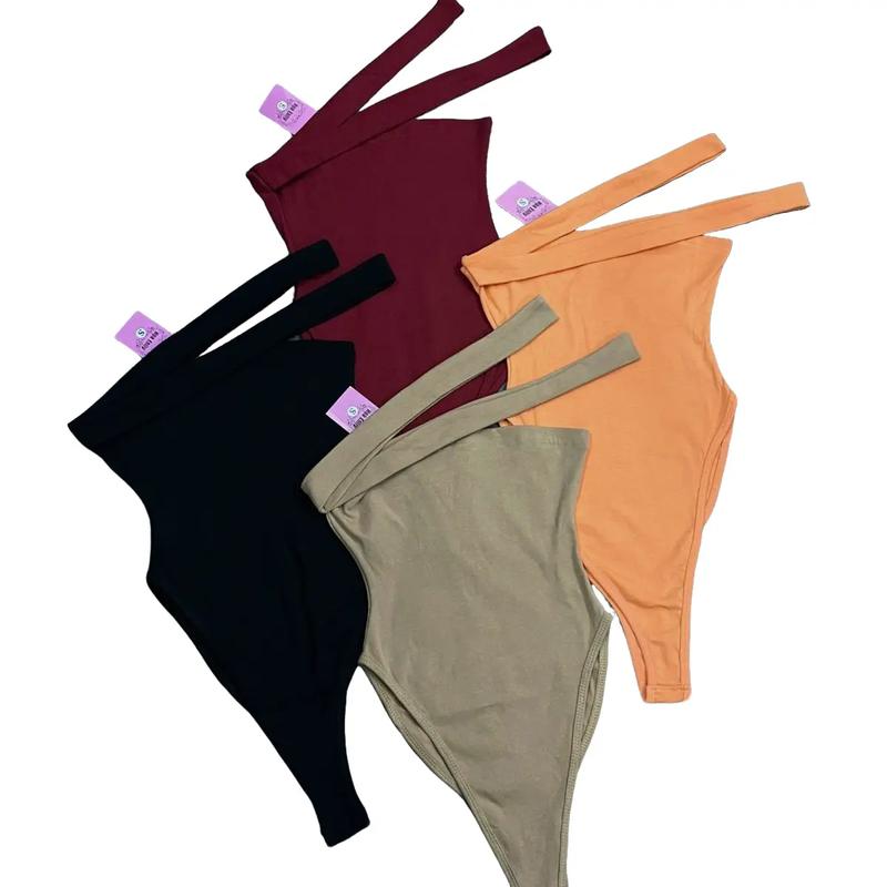 Body suit dây chéo vai siêu chơi Hoa Enlly, chất thun bozip co dãn nhiều, khoét hông sexy, phối jean xuông, jean short rất bụi luôn ạ. Bảng màu cơ bản , dễ phối đồ , tôn dáng , tôn da luôn ạ . Nữ ÁO