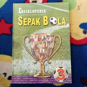 ORIGINAL BUKU ENSIKLOPEDIA SEPAK BOLA JILID 3 HARD COVER