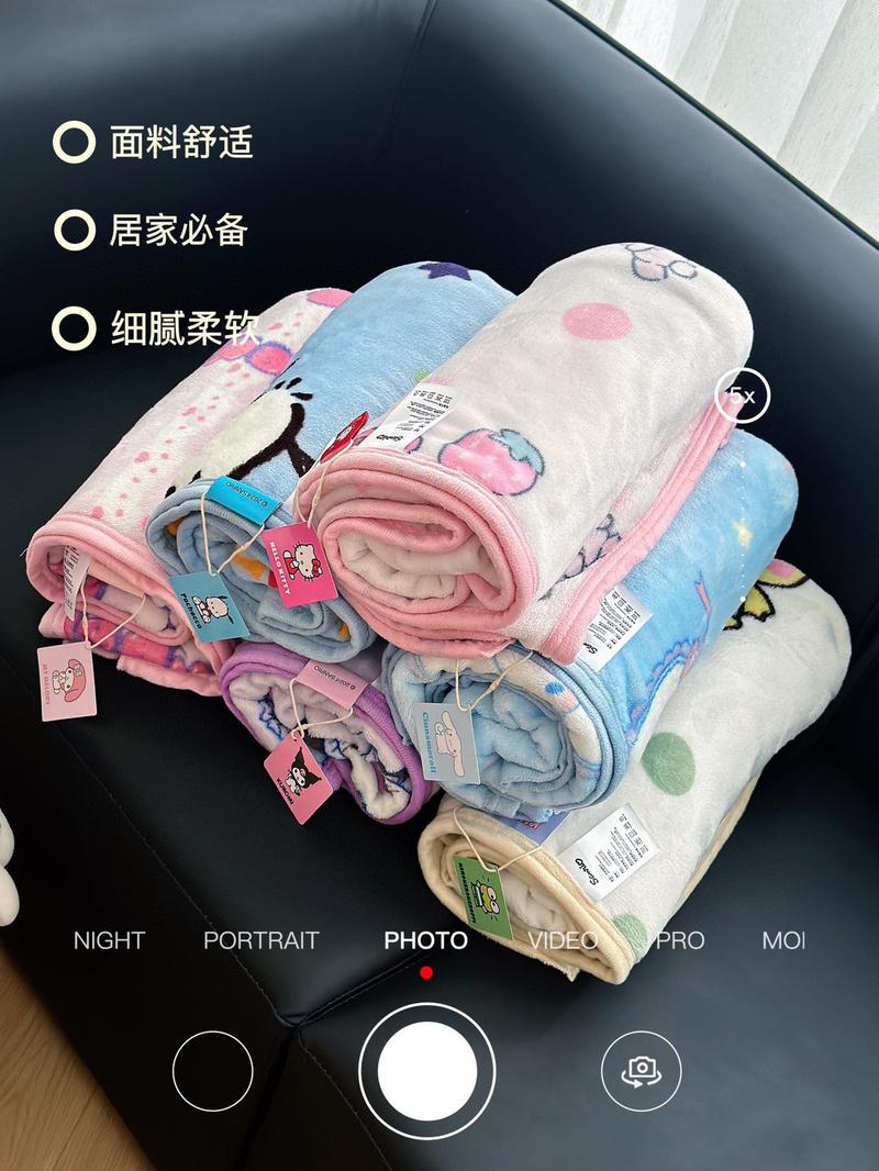 Product Introduction of Sanrio Hello Kitty Plush Kids Blanket Soft Fluffy Cinnamoroll Cartoon Warm Throw Quilt Rainbow Blanket for Sofa Bedroom Gifts 24