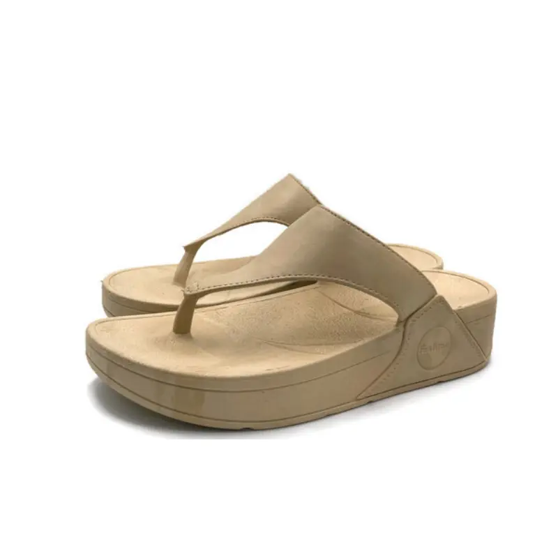 Sandália Feminina Zature Flatform Plataforma Tiras X Cruzada Acolchoadas Antiderrapante Enfeite Metalizado