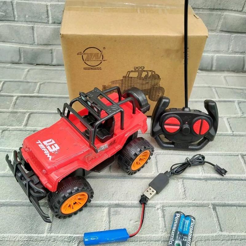 Product Introduction of COD  mainan anak laki laki 1：18 MOBIL REMOTE CONTROL RC MONSTER CROSS COUNTRY SKALA lampu  baterai  toys  baterai lampu 16